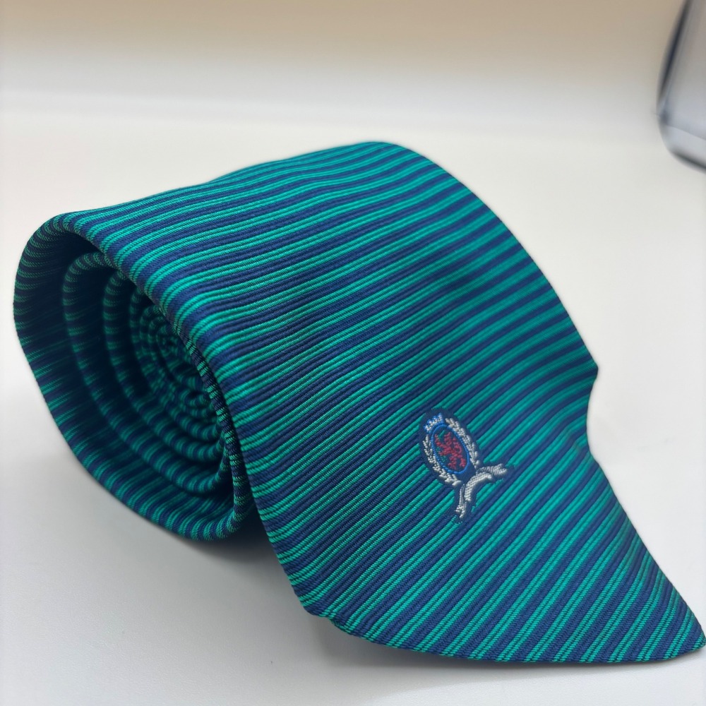 Tommy Hilfiger Mens Silk Tie Teal Navy Horizontal Stripe Crest Preppy Classic‎